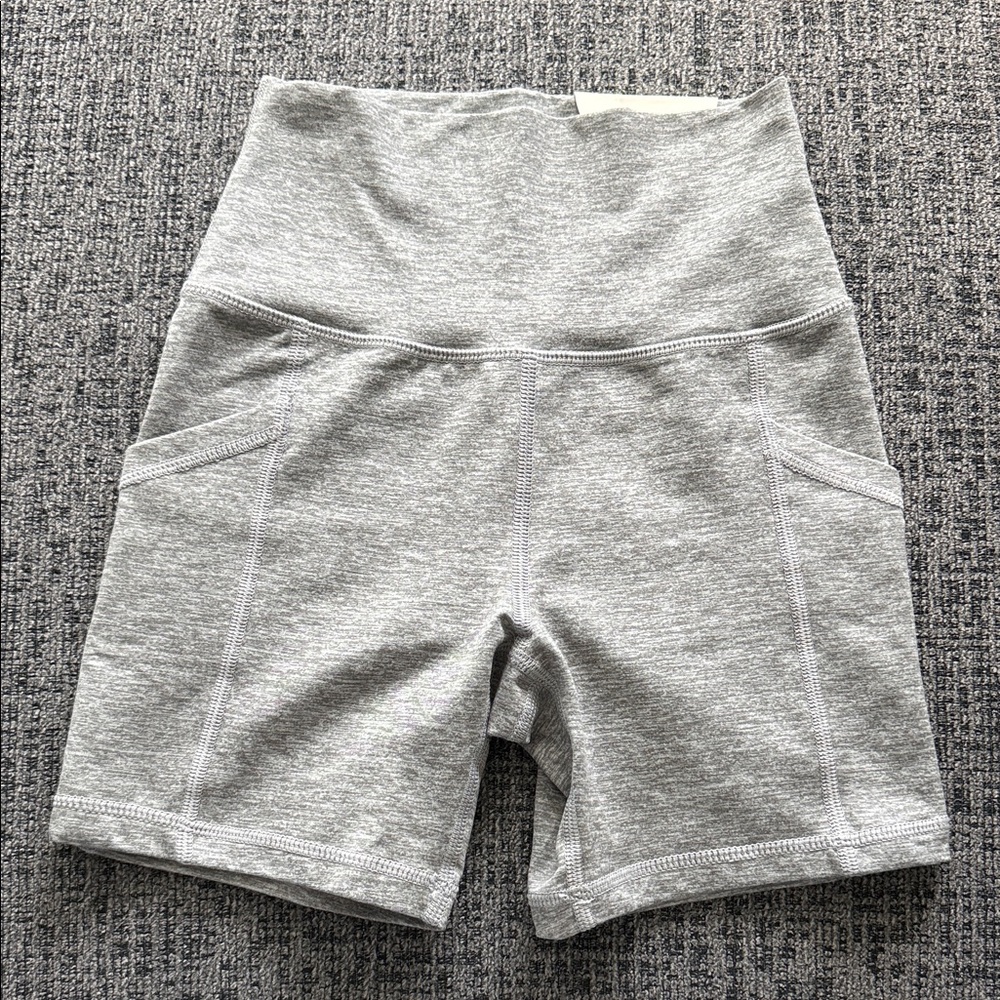 NWT Offline by Aerie Hi-Rise The Hugger Bike Short, 5” Inseam, XS